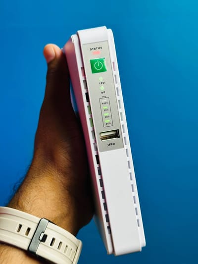 SKE POE 432P Mini DC UPS 25Watt 5v 9v 12v & PoE support 15/24v – 10400MAH_img_2